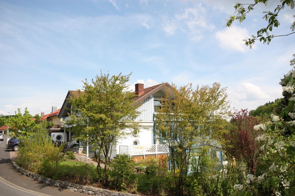 Pension-Ferienwohnung Liesbachtal Direkt Am Waldrand Bayerische Rhoen Schönau an der Brend Exterior foto