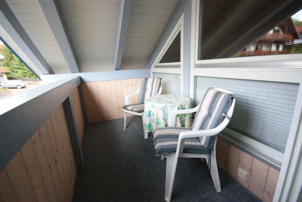 Pension-Ferienwohnung Liesbachtal Direkt Am Waldrand Bayerische Rhoen Schönau an der Brend Quarto foto